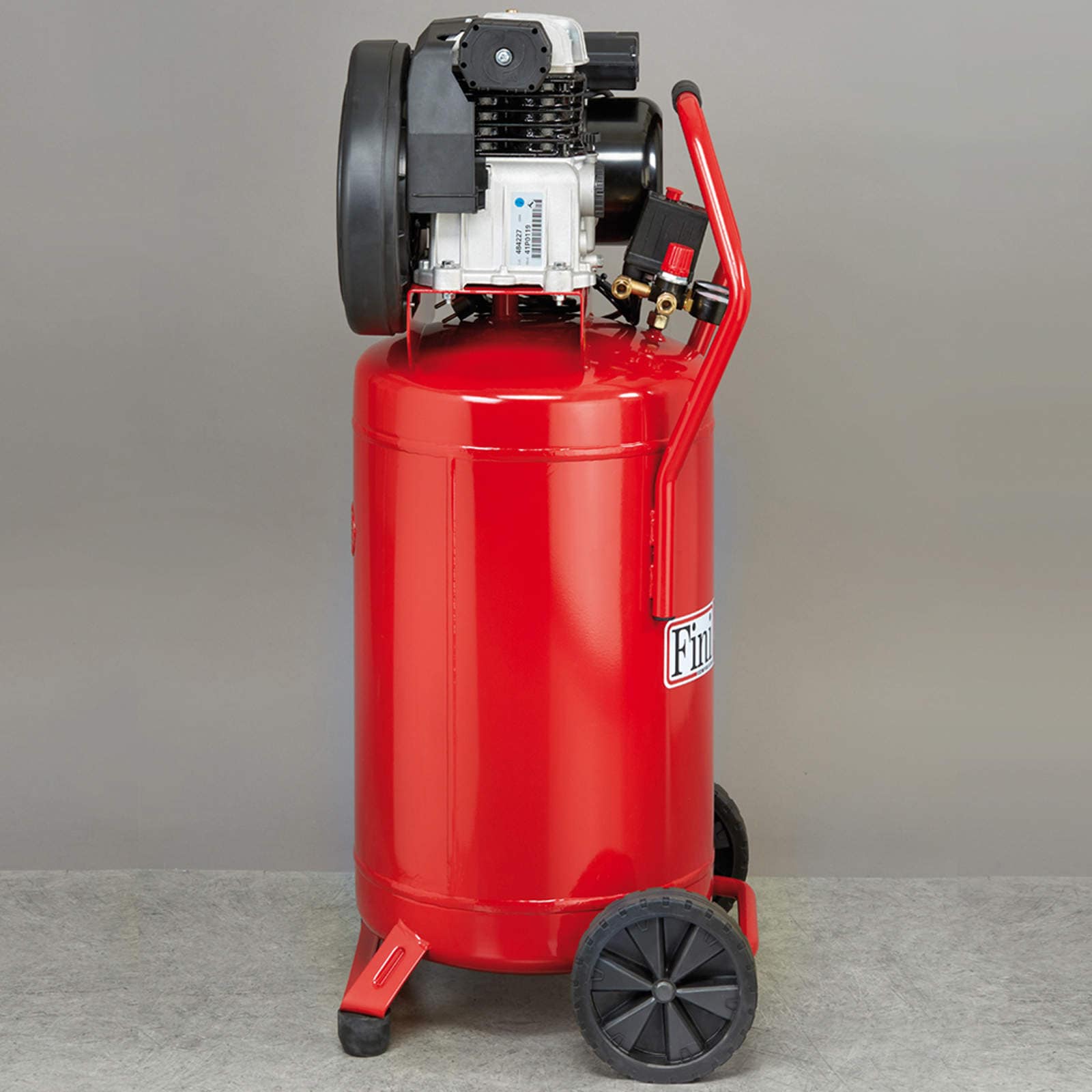 MK102-90V-2M Vertical belt driven single-stage compressor, the same air reserve in half the space. dettaglio