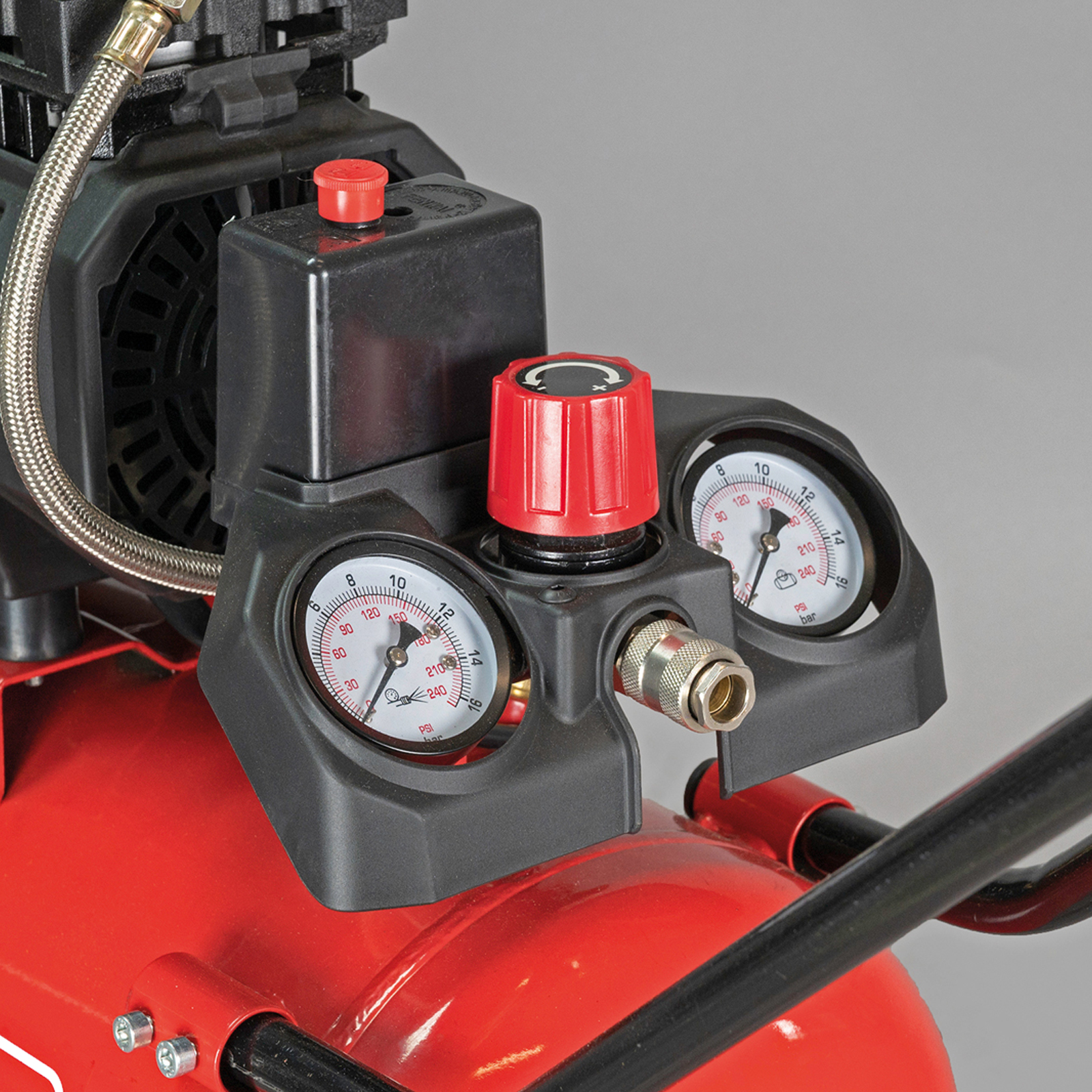 Siltek tb 24/1,5 hp Compressore oilless silenzioso, adatto per hobbisti esigenti e professionisti. dettaglio