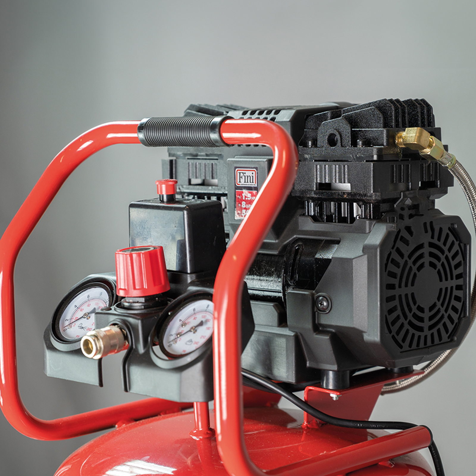 Siltek tb 50v/1,5 hp Compressore oilless silenzioso, adatto per hobbisti esigenti e professionisti. dettaglio